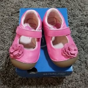 Stride Rite Aria Girls Shoe